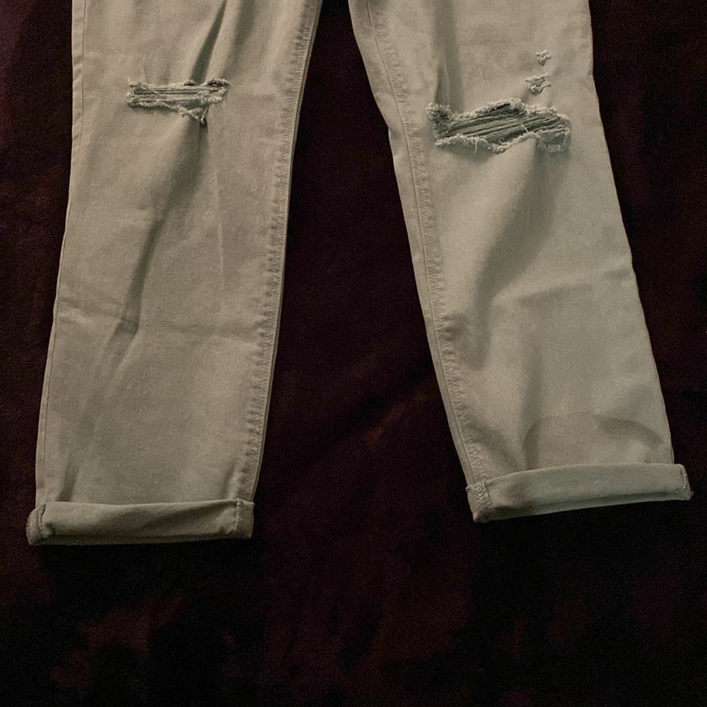NWOT Old Navy Turquoise Mid Rise Boyfriend Distressed Denim Jeans Size 10‎ - Picture 9 of 13